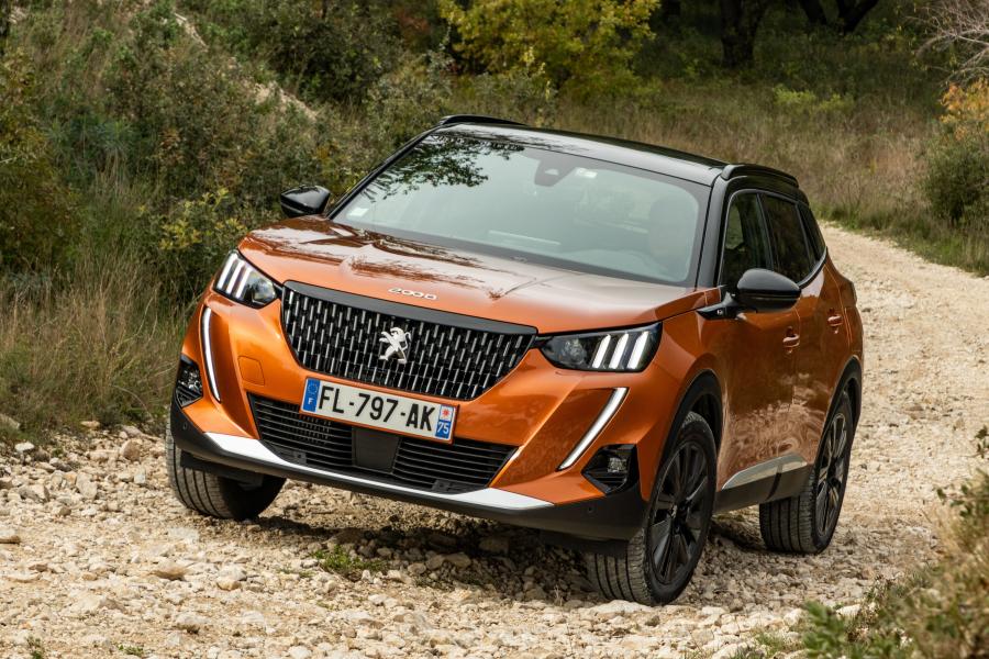  Peugeot 2008 GT 2019 года  (WW) (фото 28 из 45)